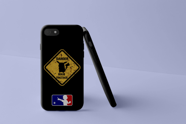Coque Pika Warning